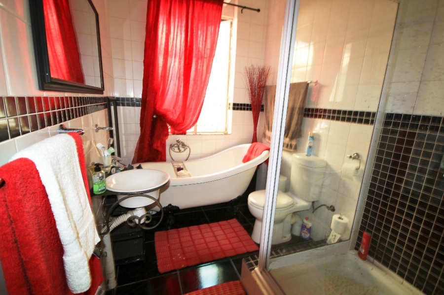 7 Bedroom Property for Sale in Potchefstroom North West